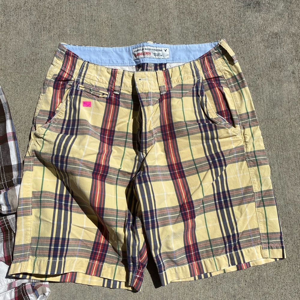 American Eagle Shorts Size 34